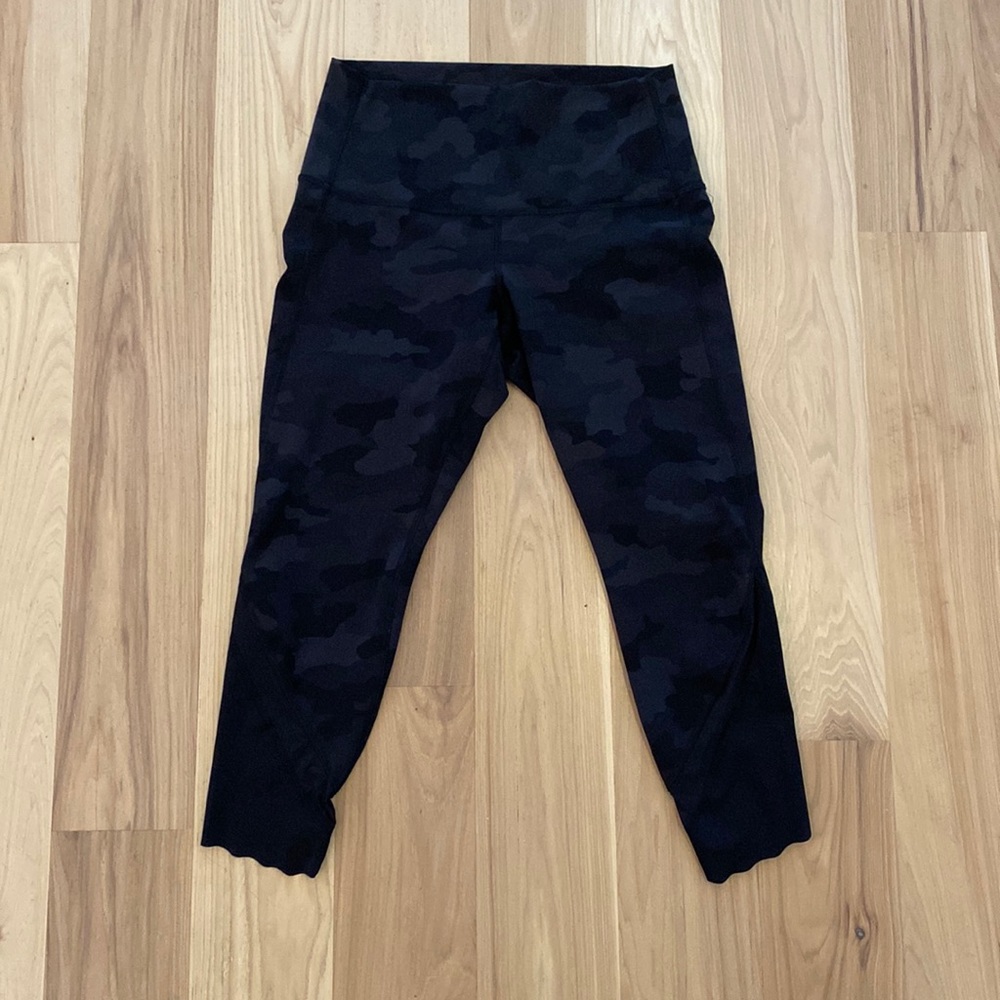 Lululemon Wunder Under Scalloped Hem